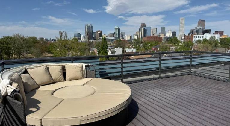 Luxury Home with Rooftop City and Mountain Views Includes Huge Rooftop Patio with Daybed — photo 4