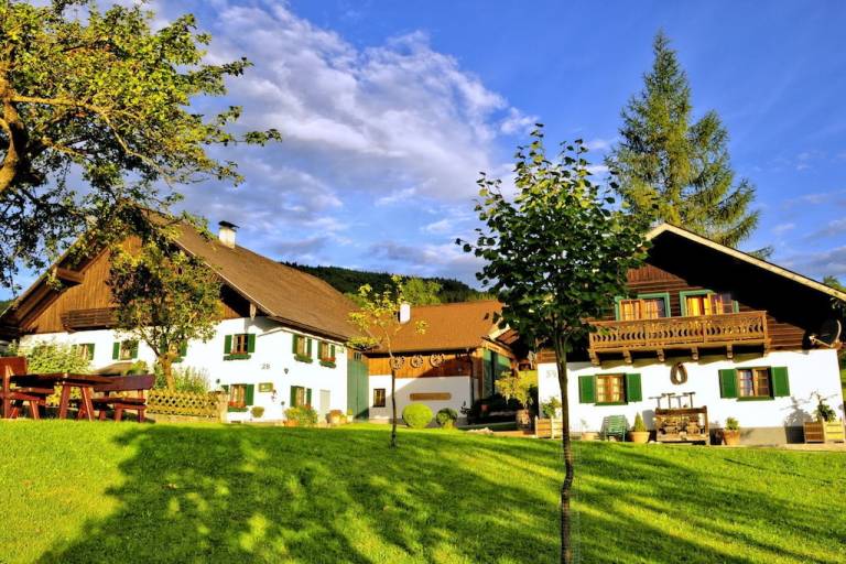 Ferienhaus in Buchenort, Attersee für max. 5 Personen Ferienhaus in Buchenort, Attersee für max. 5 Personen