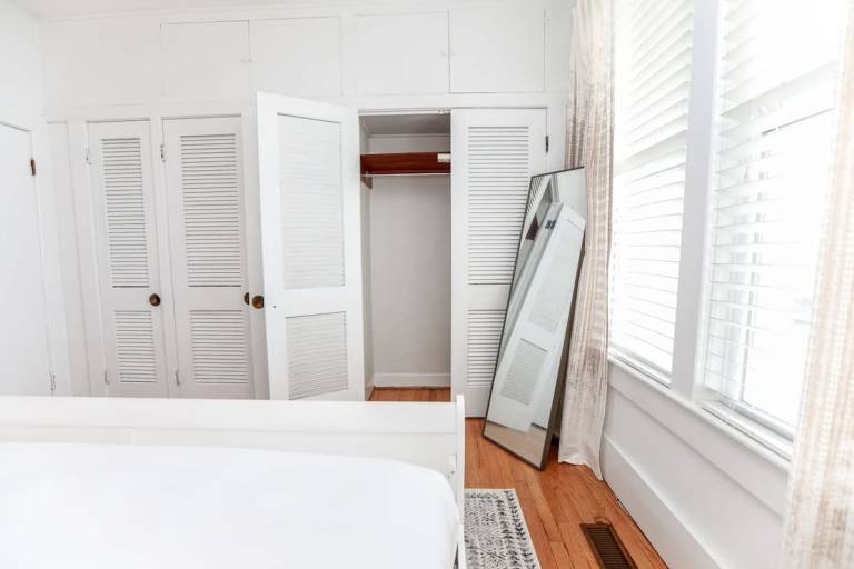 Apartment with fast internet & grill | Sea view — photo 4