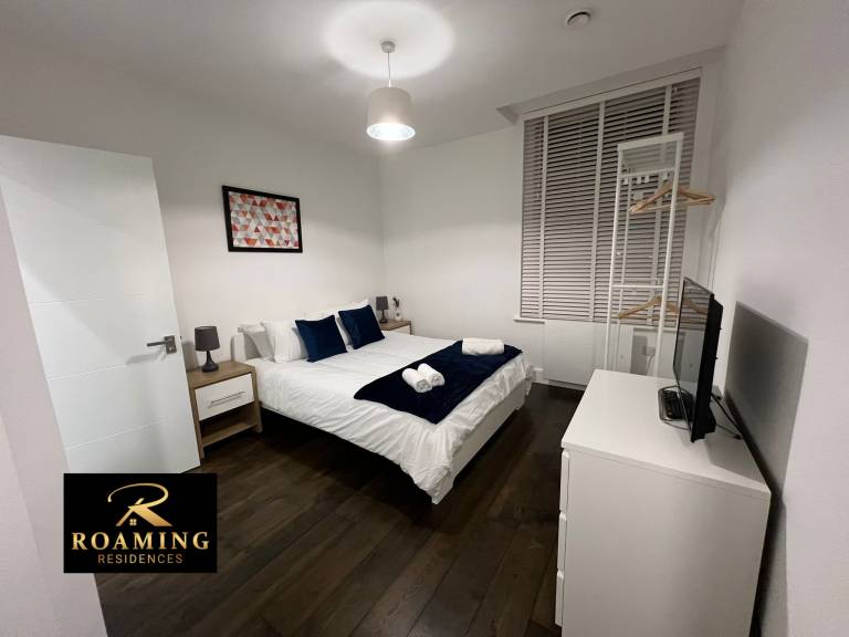 3 bedrooms 8 guests Free Secure Parking — photo 3