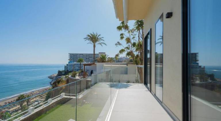 250sqm Garden Duplex with Jacuzzi, Sea View Cinema — photo 5