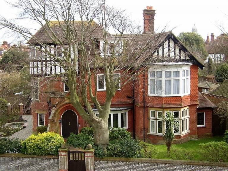 Bed and breakfast  Eastbourne