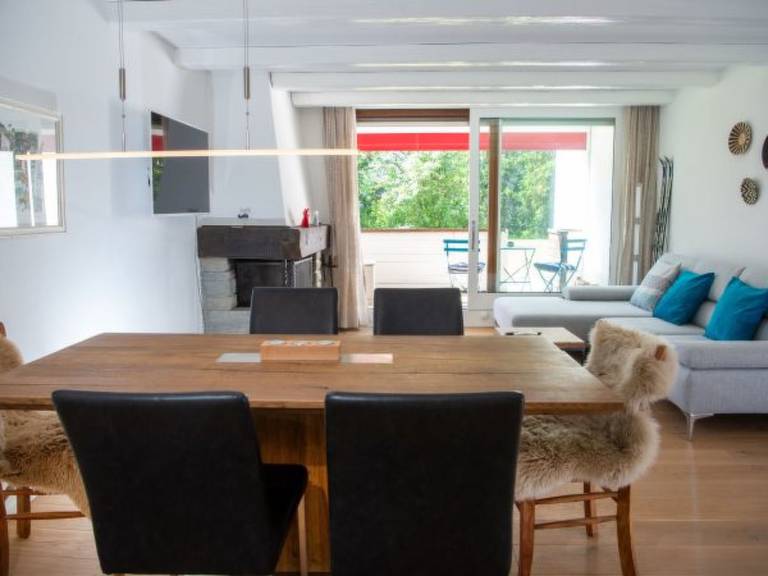 Fully equipped rental apartment with patio, sauna & pool | Ski nearby | Dogs allowed — photo 3