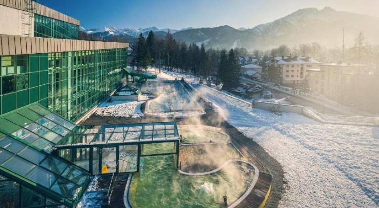 Zespol Tatry - Hotel Tatry i Budynek Turystyczny — photo 3