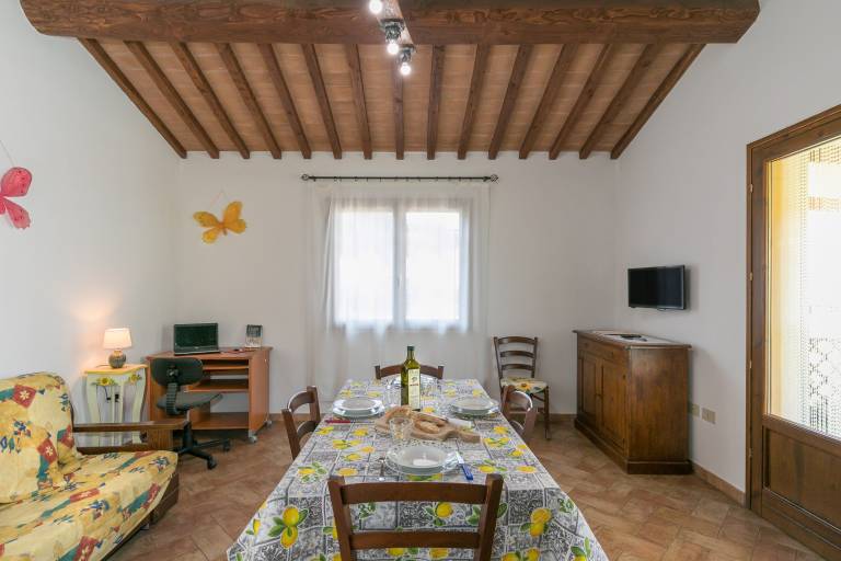 Farmhouse "Il Pino - Mandorlo" with Shared Pool, Private Terrace & Wi-Fi — photo 3