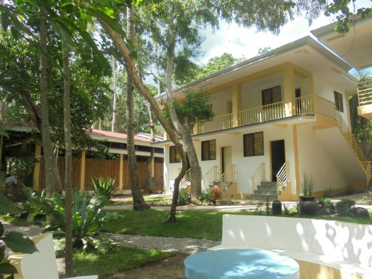 Hostel  Bolod