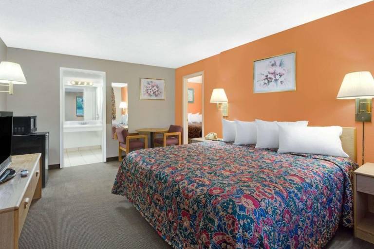 Knights Inn Cedar City — photo 2