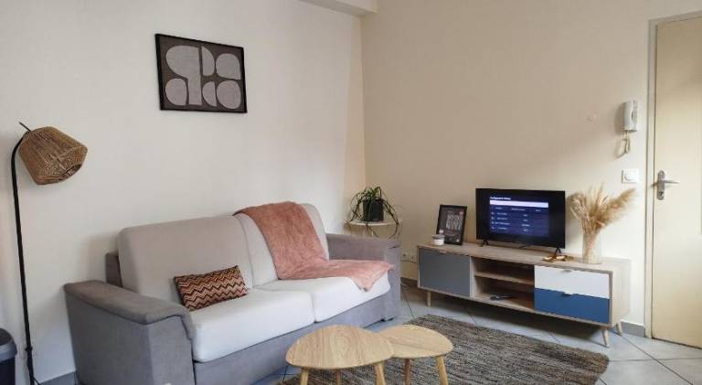 Rental apartment with 1 room for 3 persons — photo 2