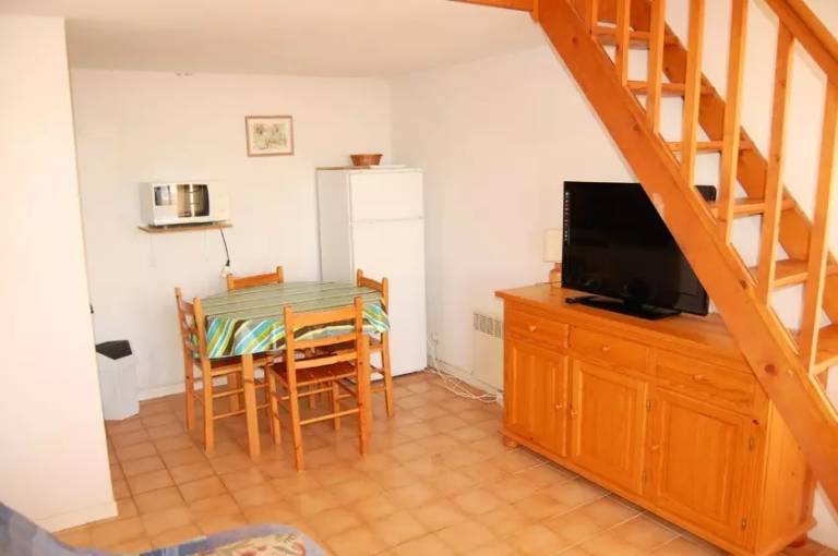 Holiday apartment with 2 rooms for 6 persons in Leucate