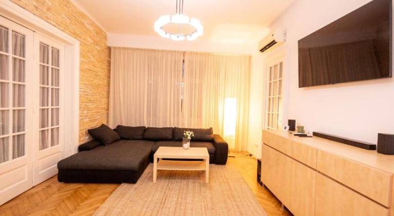 Apartment | Near Stavropoleos Monastery in Bucharest