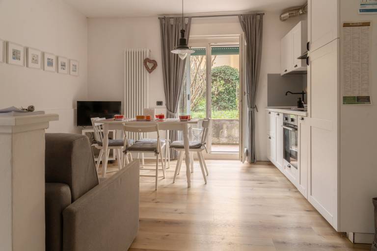 Rental apartment with BBQ & yard | Good for workation — photo 2