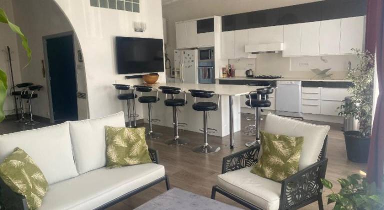 Holiday apartment | Suitable for remote work | Pet-friendly in Sète