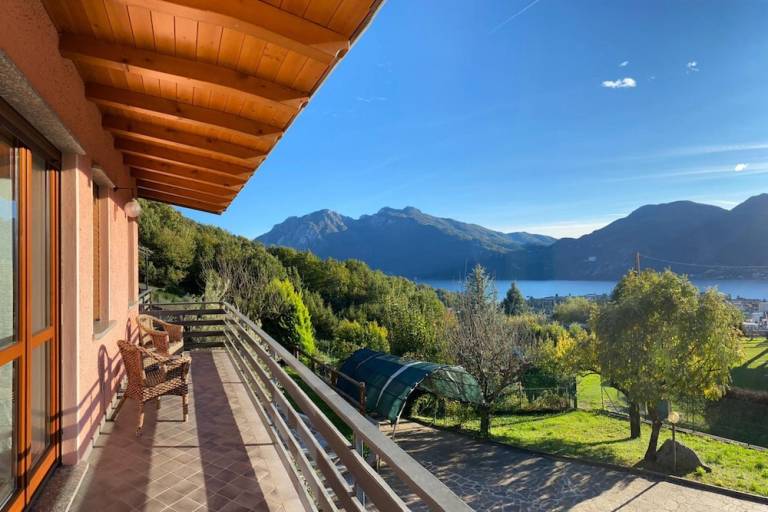Villa Mandello del Lario