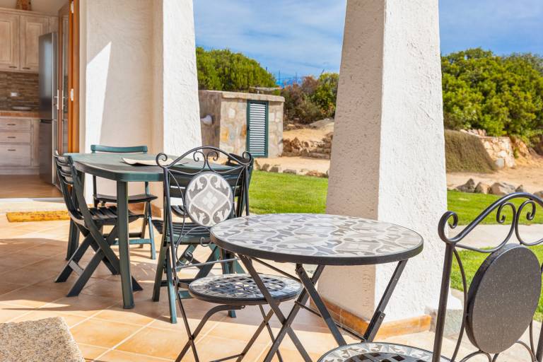 Pet-Friendly Villa Tomaso with Mountain View, Garden, A/C & Wi-Fi — photo 2