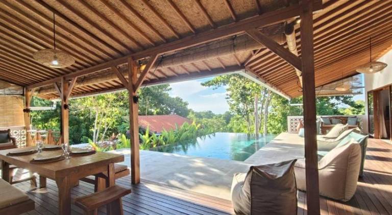 Lovely villa with yard, terrace & private pool | Dogs allowed — photo 3