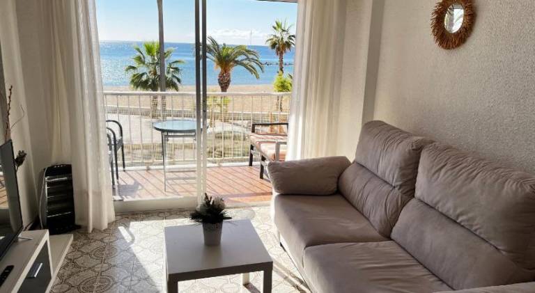Rental apartment with terrace & garden — photo 2