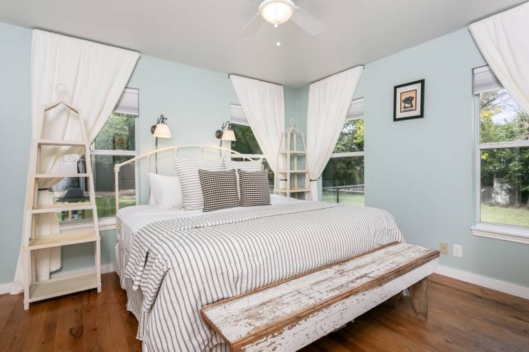 Family-oriented cottage with grill | Pets are welcome — photo 4