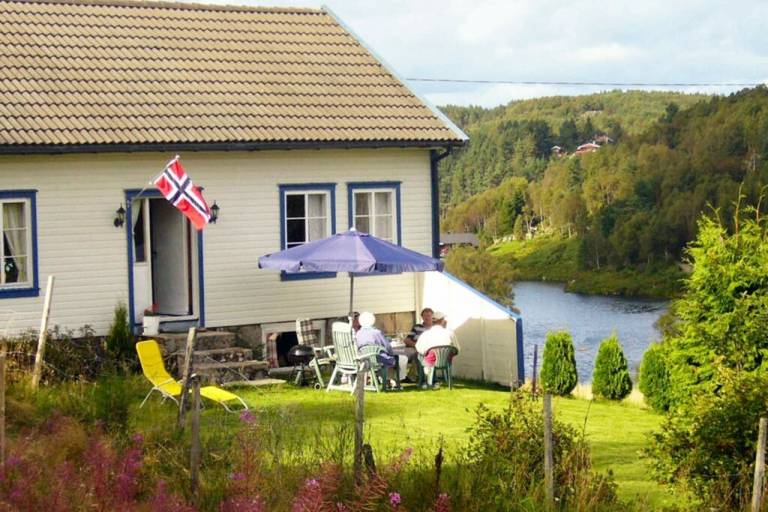 Hus  Lyngdal