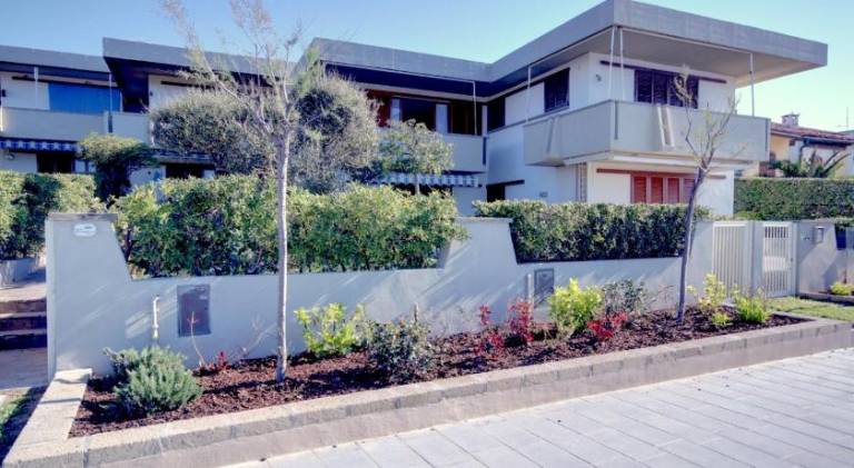 Holiday apartment with 2 rooms for 5 persons — photo 3