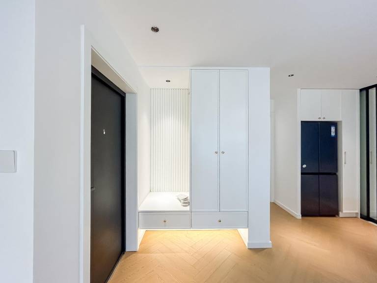 Holiday apartment with jacuzzi, pool & yard | Near Yu Garden | Water view — photo 5