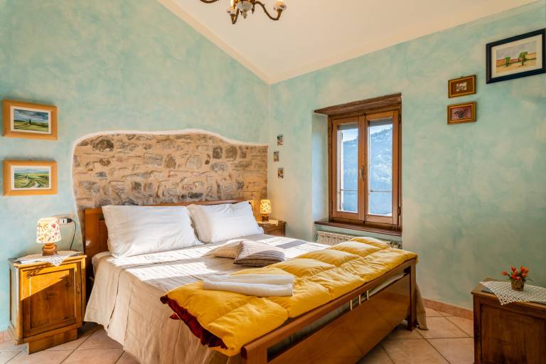 Apartment "Il Belvedere sulla Valle House" with Mountain View, Wi-Fi & Terrace — photo 4