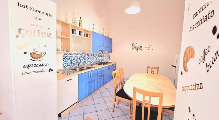 Apartment with 2 rooms for 5 persons — photo 3