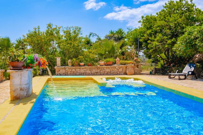 Children-friendly villa with terrace, BBQ & yard | Panoramic view | Pets are welcome — photo 2