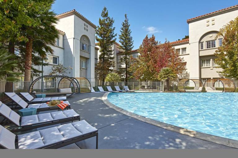 San Mateo San Francisco Airport in Foster City, CA
