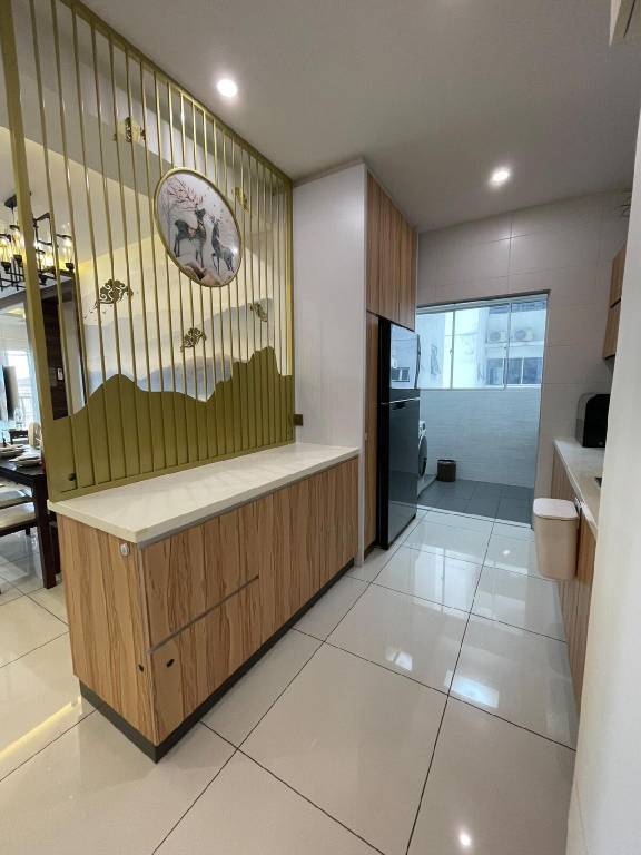 Apartment with pool & terrace — photo 3