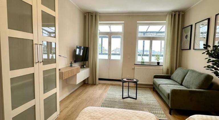 Apartment with patio in Cologne
