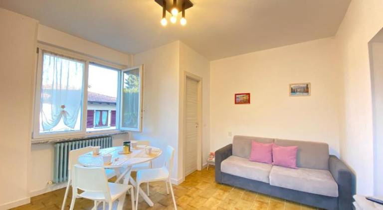 Apartment with patio | Pets allowed — photo 2