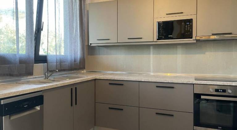 Villa with terrace, garden & pool | Close to the beach | Suitable for remote work | Pet-friendly — photo 4