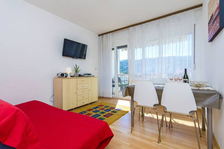 Three bedroom apartment with balcony and sea view Stari Grad, Hvar (A-8708-a) — photo 3