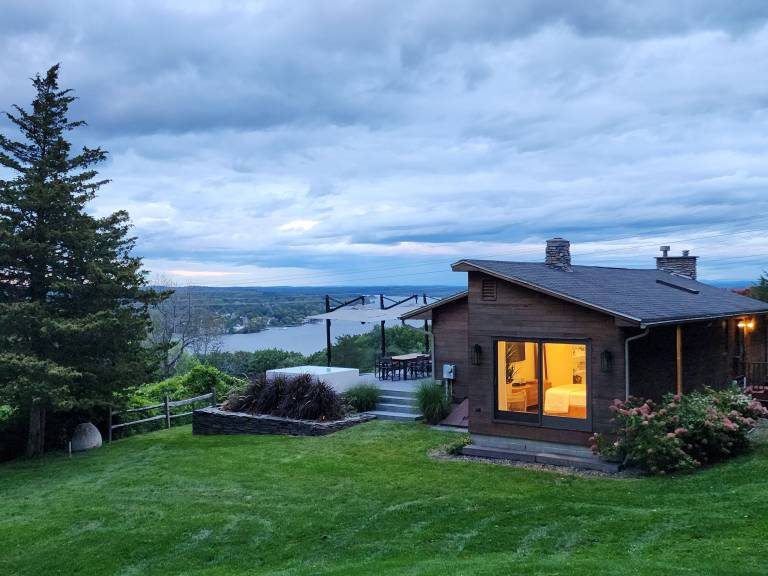 House  Catskill