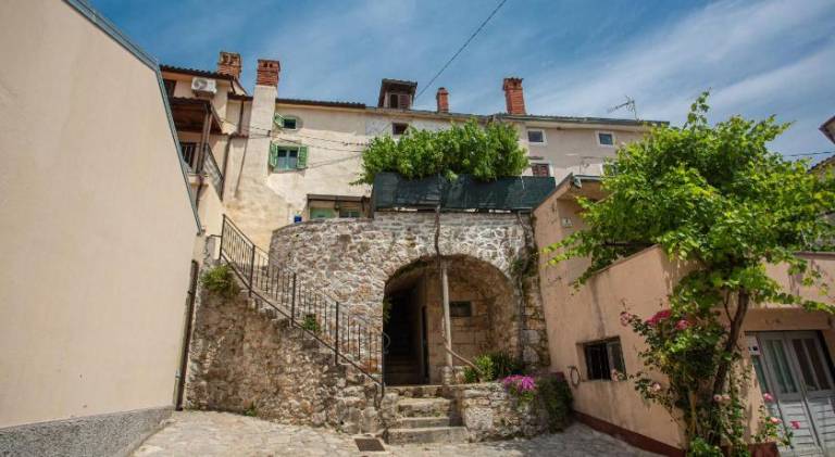 House  Vrbnik