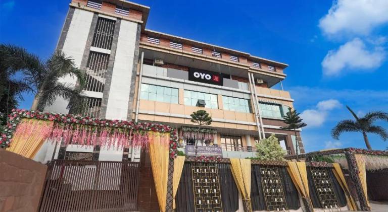 Super Hotel O Royal Krishna