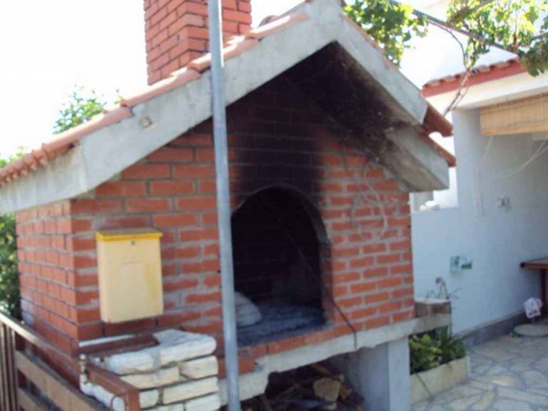 Fully equipped rental apartment with terrace, garden & barbeque | Pets are welcome — photo 4