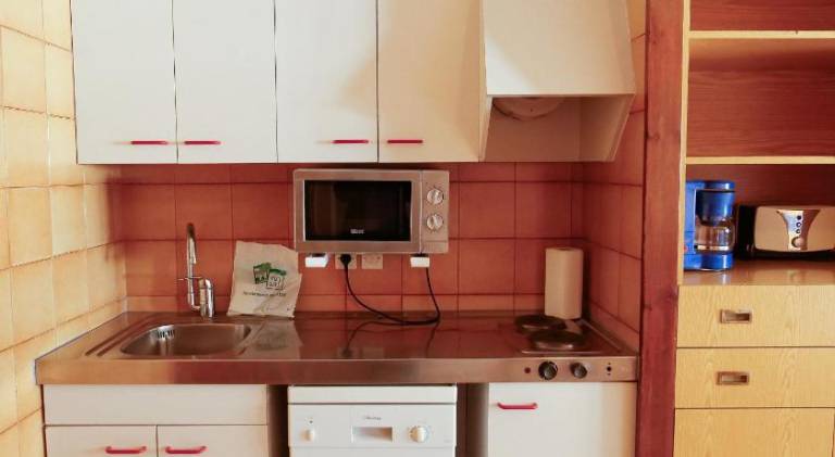 Serviced apartment for 10 persons — photo 2
