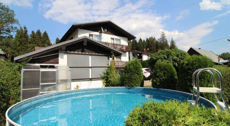 Beautiful holiday apartment with yard & pool | Dogs allowed — photo 4