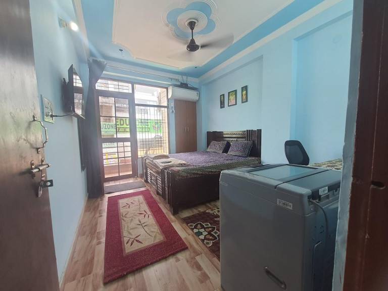 House | Suitable for remote work in Faridabad