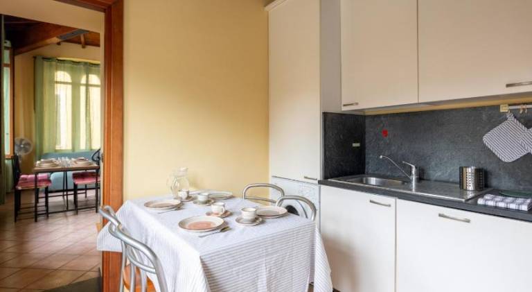 Holiday apartment with 3 rooms for 6 persons — photo 3