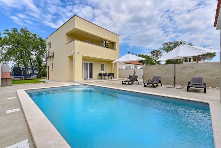 Ferienhaus mit Hund inPeroj,   f&uuml;r max. 6 Personen