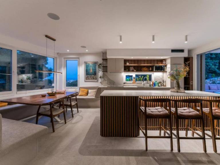 Villa with pool, terrace & garden | Pet-friendly — photo 4