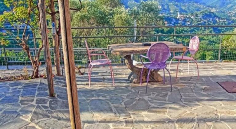 Vacation home with 2 rooms for 6 persons in Camogli