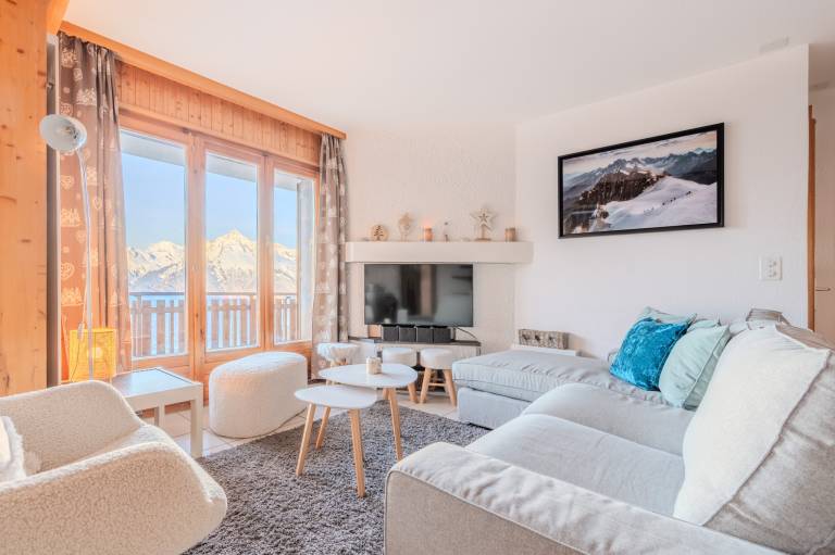 Fully equipped nice rental apartment with terrace & yard | Pets allowed in Vex