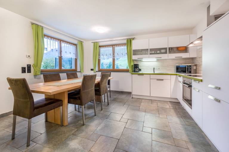Apartment 'Alpen Living - 2nd Floor' with Mountain View, Whirlpool & Wi-Fi — photo 3