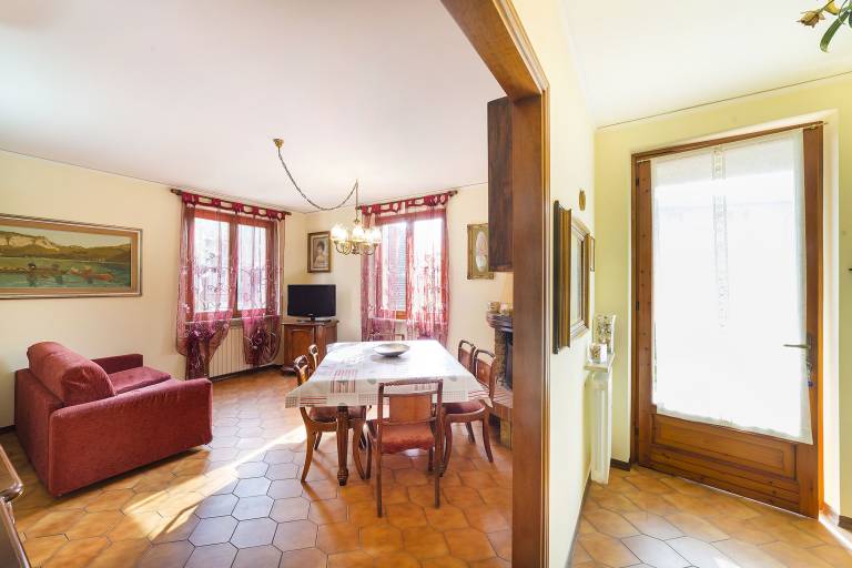 Casa Carla-with garden, next to old town and lake — photo 2