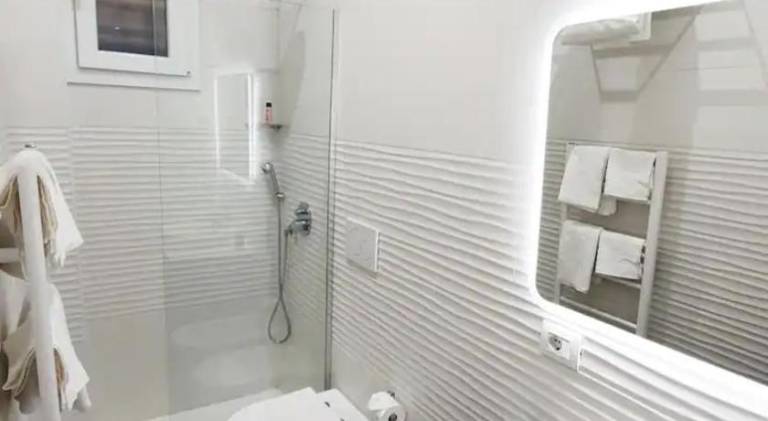 Holiday apartment with 2 rooms for 4 persons — photo 2