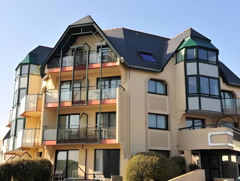 Hotel Les Vikings in Le Croisic