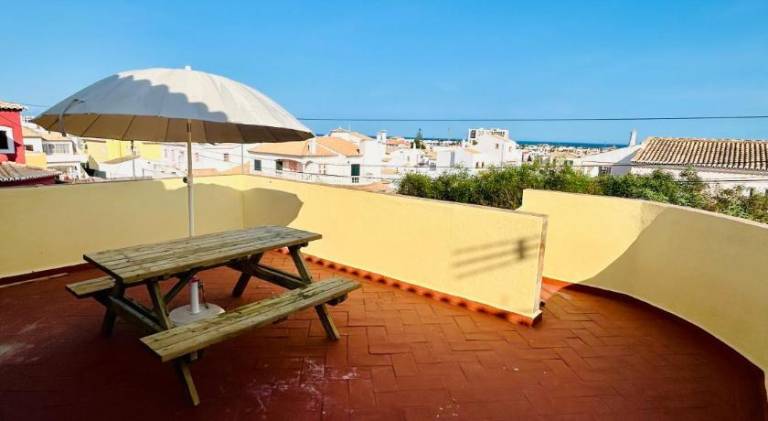 Travellers Guesthouse — photo 4